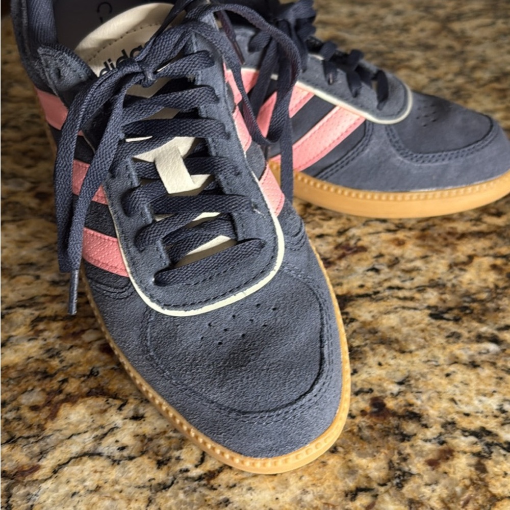 adidas Women's Sneakers in Navy and Pink